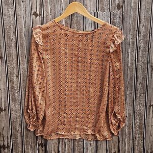 W5 Ruffle Geometric Print Blouse Large